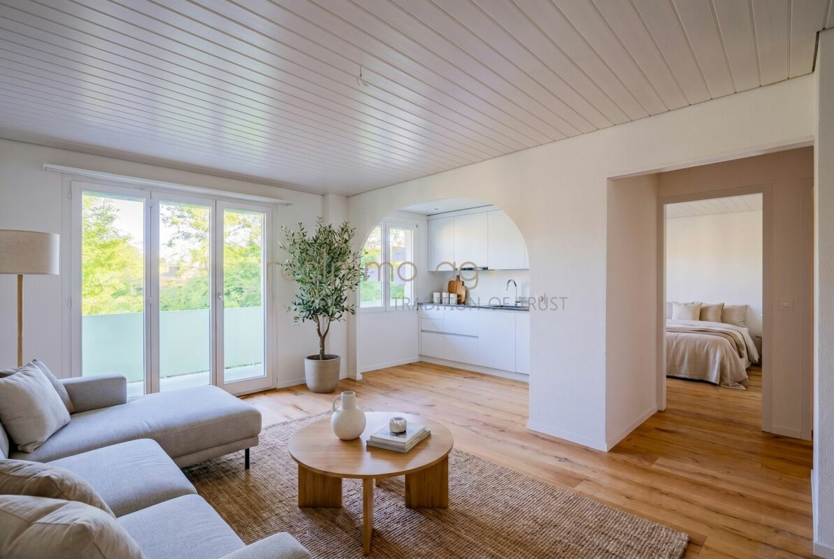 Frisch sanierte 2.5-Zimmer-Wohnung im Baurecht mit Balkon und Garagenplatz in Brugg