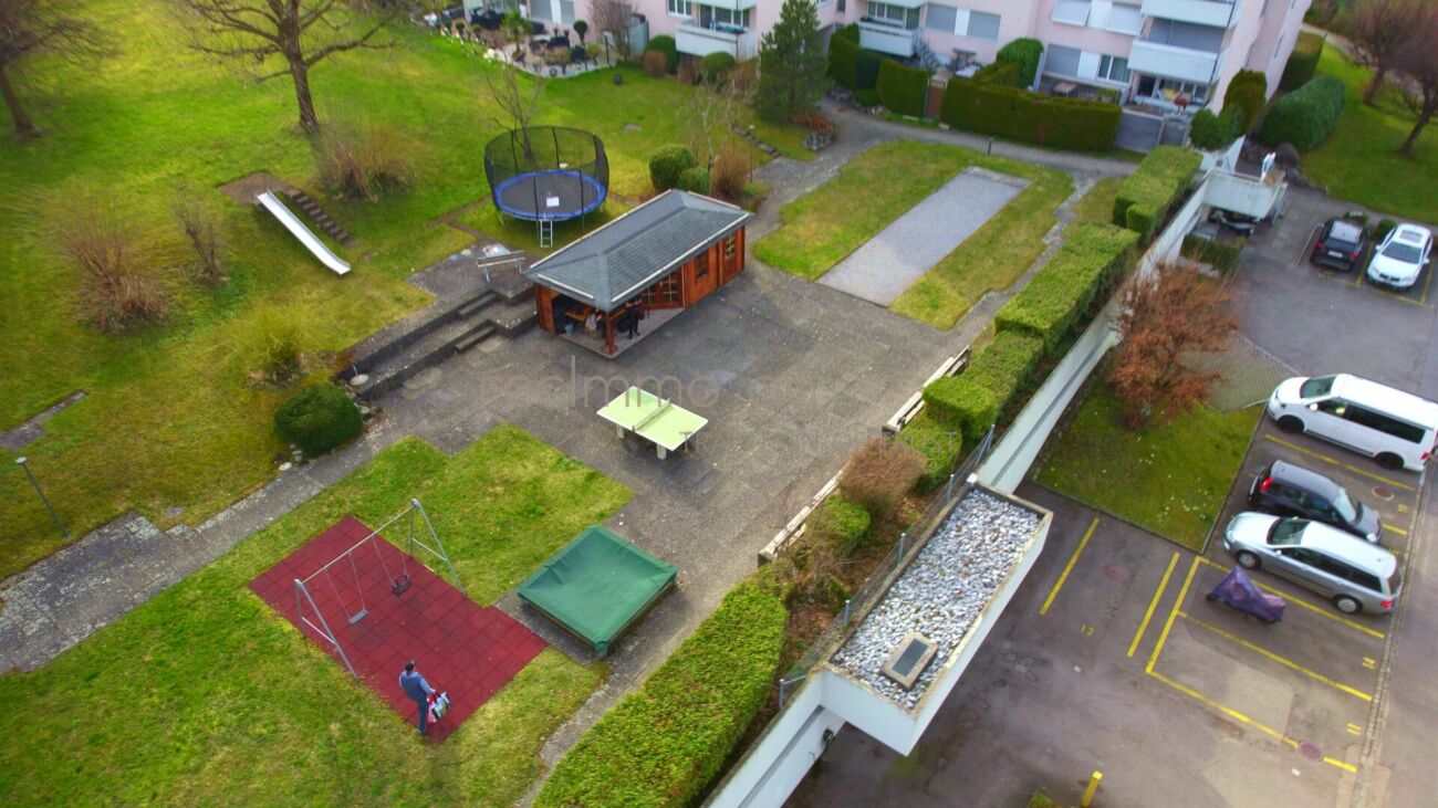4.5-Zimmer-Wohnung mit Balkon und attraktivem Ausbaupotenzial