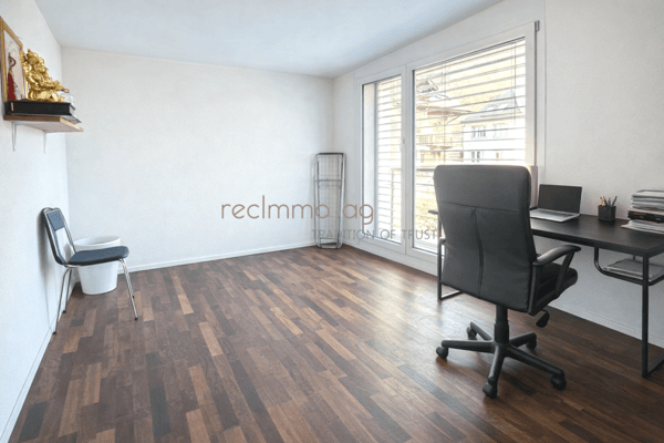 Moderne 4.5-Zimmer Dachgeschosswohnung mit Panorama-Aussicht 7