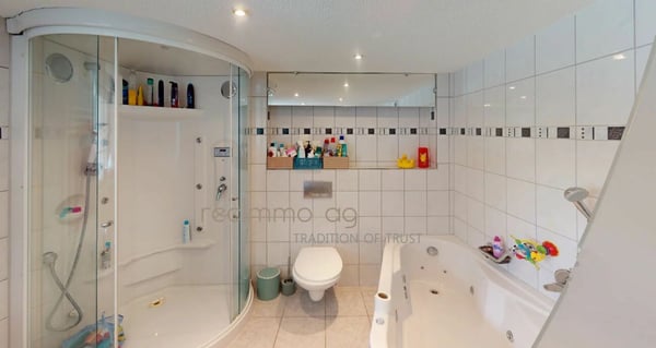 Charmante 6.5-Zimmer-Gartenwohnung mit grosszügigem Aussenbereich in Aarburg 7
