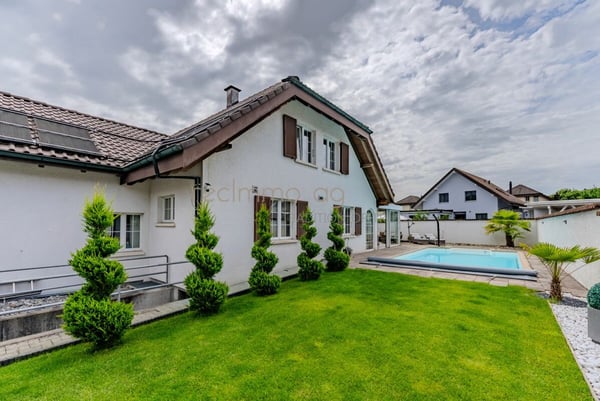 Familienparadies mit Pool, Wintergarten und viel Privatsphäre 4