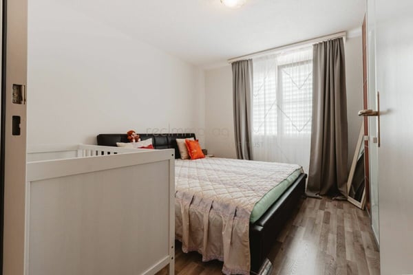 Attraktive 4.5-Zimmer-Eigentumswohnung und Balkon in Cham 5
