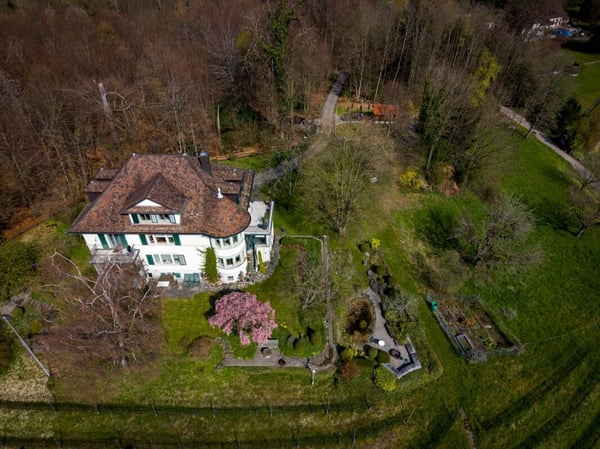 WG-Zimmer in exklusiver 6-Zimmer Maisonette-Residenz in repräsentativer Villa mit beeindruckender See- und Bergsicht 5
