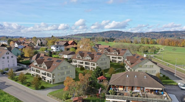 Exklusive 4.5 Zimmer-Galeriewohnung mit grosser Loggia und hochwertigen Ausbau 14