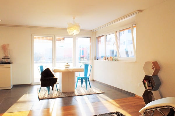 Helle und moderne 4.5 Zimmer EG-Wohnung 2