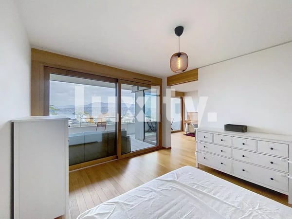 Magnificent luxury apartment with panoramic view of Lake Geneva 6