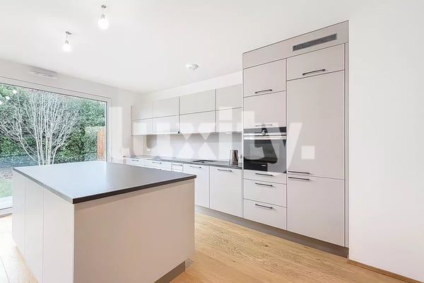 Villa Moderne de 1 Pièces - Prestations Contemporaines 3