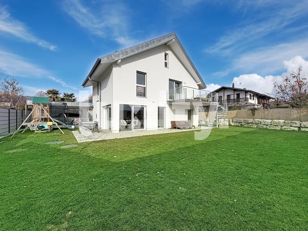 Maison individuelle neuve avec jardin privatif 1