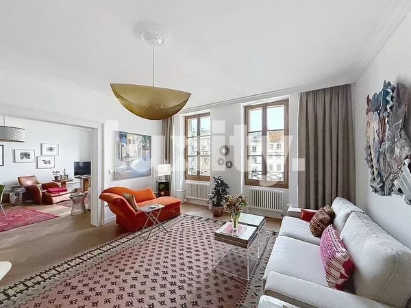 For Rent ? Beautiful Character Apartment in the Heart of Geneva 2