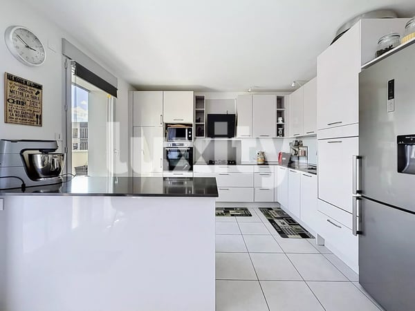 Appartement lumineux en dernier étage 4