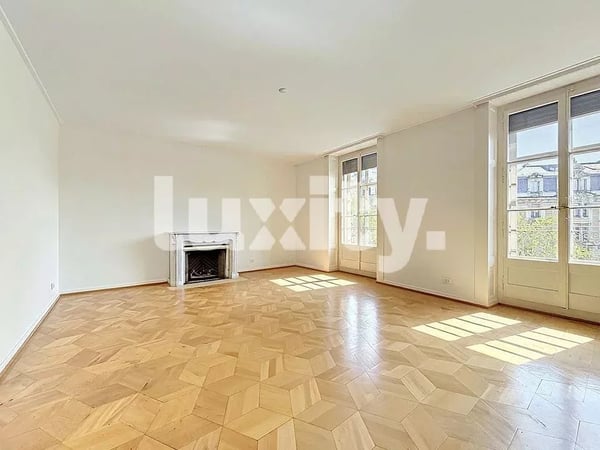 Appartement proximité immédiate du Parc des Bastions 3