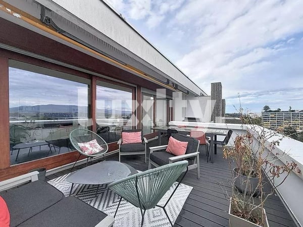 Un appartement d'exception au coeur du Petit-Saconnex 4