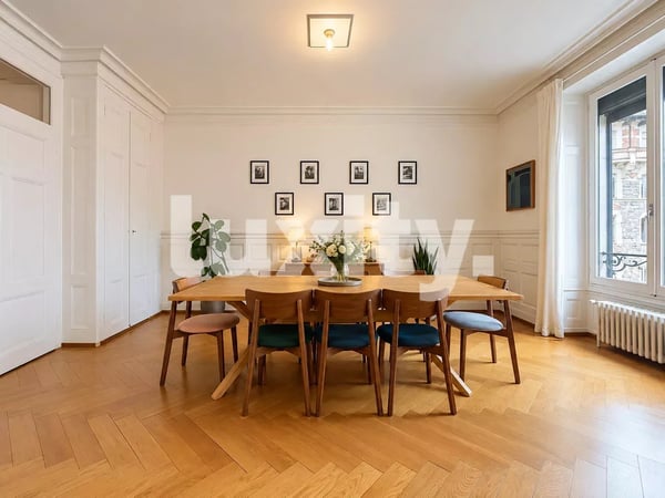 Élégant appartement haussmannien à proximité de la Vieille-Ville 2