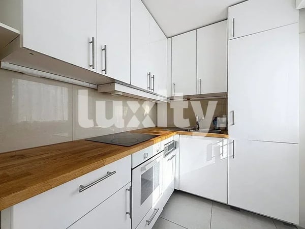 CHAVANNES-DES-BOIS ? Maison familiale d'environ 120 m² avec jardin 3