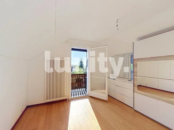 CHAVANNES-DES-BOIS ? Maison familiale d'environ 120 m² avec jardin 5