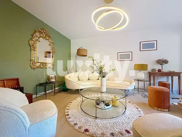 Bel appartement avec jardin 1