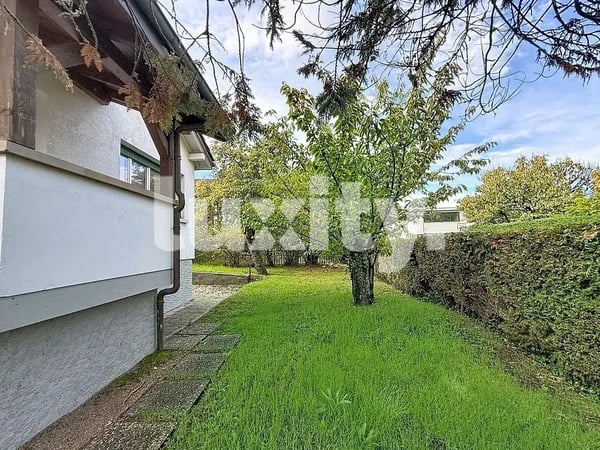 Belle maison familiale de plus de 175 m² à Chambésy 7