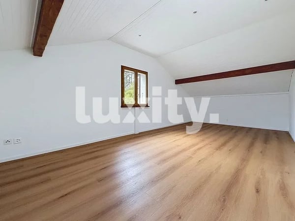 Belle maison familiale de plus de 175 m² à Chambésy 8