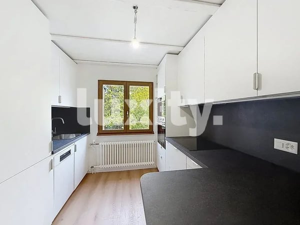 Belle maison familiale de plus de 175 m² à Chambésy 3