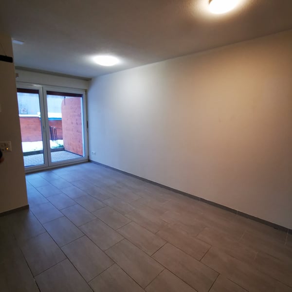 Zentrales Studio mit Sitzplatz in Thun 4