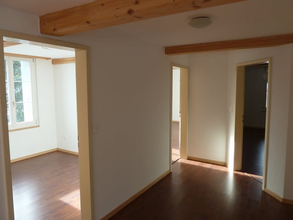 Ländliche 5.5 Zimmer Wohnung 10