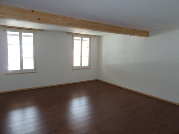Ländliche 5.5 Zimmer Wohnung 11