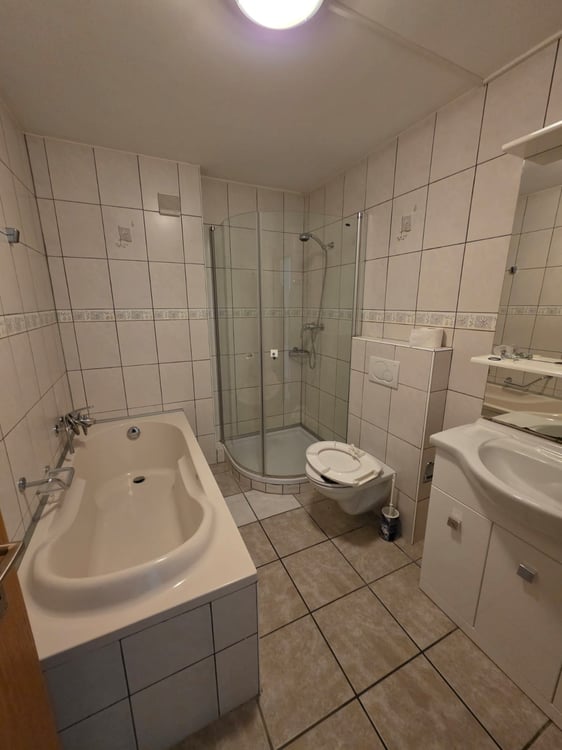 Ländliche 5.5 Zimmer Wohnung 6