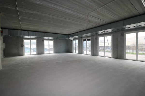 Medizinische Praxis im Stadion Schaffhausen mit Gestaltungsfreiheit 6