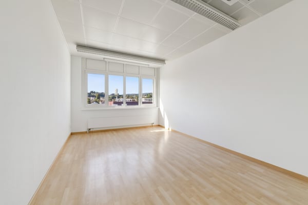 Vielfältig unterteile Bürofläche in Zuzwil zu vermieten! 4