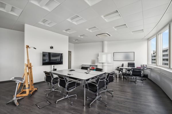 Modern ausgebaute Büroflächen an zentraler Lage zu vermieten 6