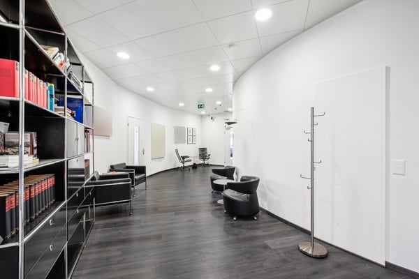 Modern ausgebaute Büroflächen an zentraler Lage zu vermieten 11