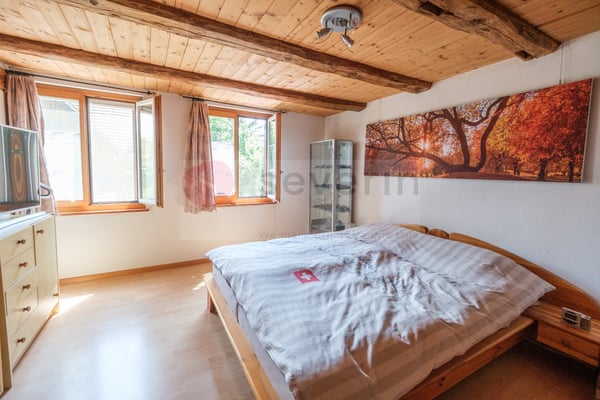 WOHNEN- LEBEN- ANKOMMEN -MEHRGENERATIONENHAUS IM GRÜNEN MIT POTENZIAL 7