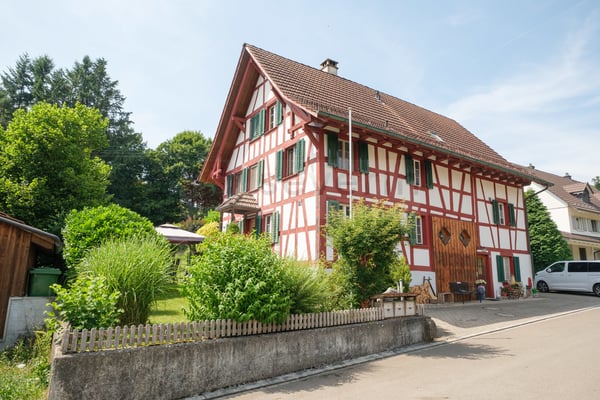 WOHNEN- LEBEN- ANKOMMEN -MEHRGENERATIONENHAUS IM GRÜNEN MIT POTENZIAL 2