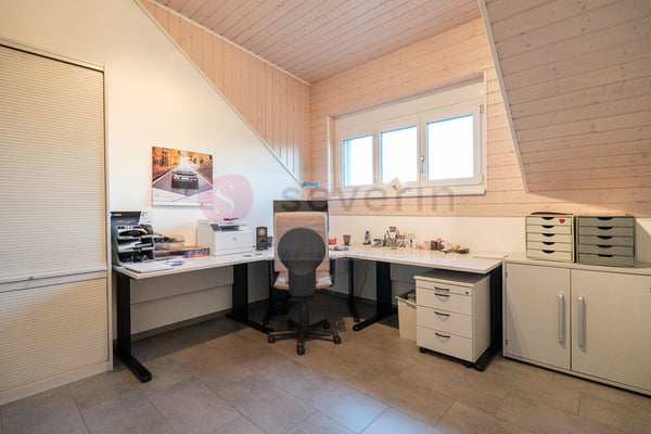 IHR NEUES ZUHAUSE WARTET- ELEGANTES 1.5 ZI-EFH - 3 GARAGEN,162M2 WFL 10