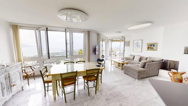 Magnifique appartement en attique de 3 pièces avec vue panoramique à Chernex 3
