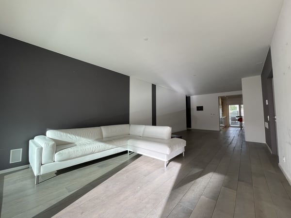 ELEGANTE ED AMPIO APPARTAMENTO 1.5 IN ZONA SERVITA 4