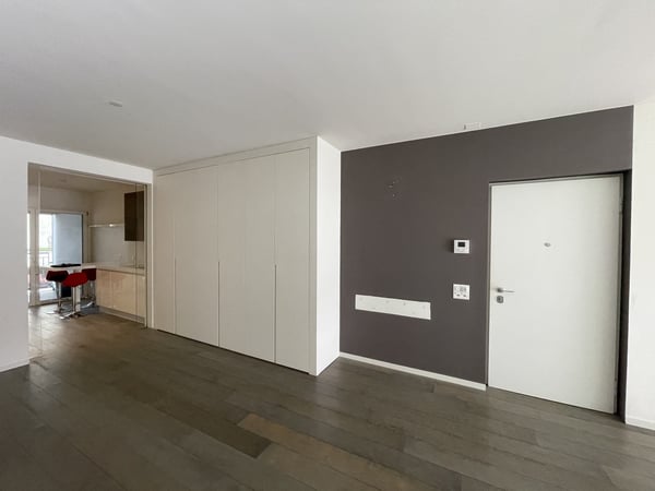 ELEGANTE ED AMPIO APPARTAMENTO 1.5 IN ZONA SERVITA 7