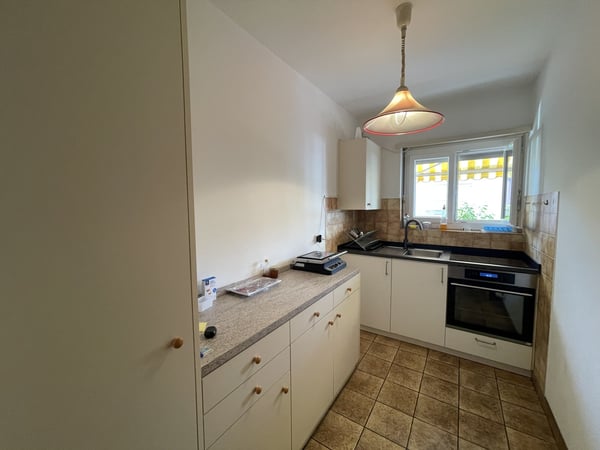 COMODO APPARTAMENTO 1.5 IN ZONA CENTRALE 9