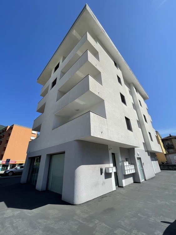 INTERESSANTE APPARTAMENTO 1.5 CON TERRAZZA E POSTEGGIO 11