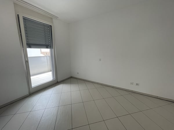 IMPERDIBILE APPARTAMENTO 1.5 IN ZONA CENTRALE 9