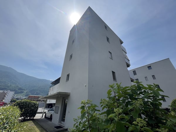 IMPERDIBILE APPARTAMENTO 1.5 IN ZONA CENTRALE 2