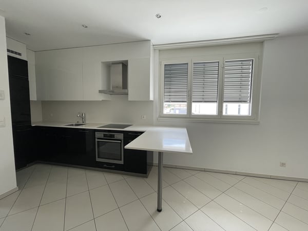 IMPERDIBILE APPARTAMENTO 1.5 IN ZONA CENTRALE 5