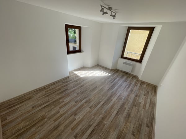 STABILE COMPLETAMENTE RIATTATO AD UN PREZZO MAI VISTO 13