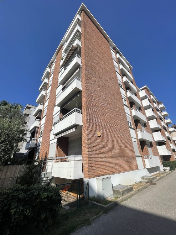 IMPERDIBILE APPARTAMENTO 2.5 VICINO AL CENTRO 4