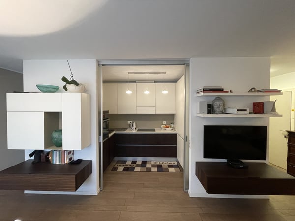 ELEGANTE ED AMPIO APPARTAMENTO 1.5 CON GRANDE POSTEGGIO 6