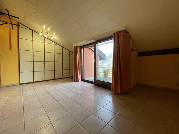 INTERESSANTE CASA 4.5 CON INCANTEVOLE VISTA LAGO 7