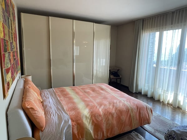 AMPIA CASA 5.5 IN POSIZIONE INTROVABILE A PREGASSONA ALTA 13