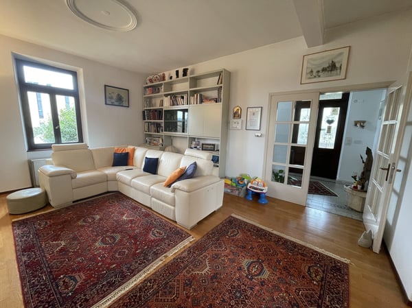 BELLA ED AMPIA CASA 5.5 CON GIARDINO E BOX DOPPIO 5