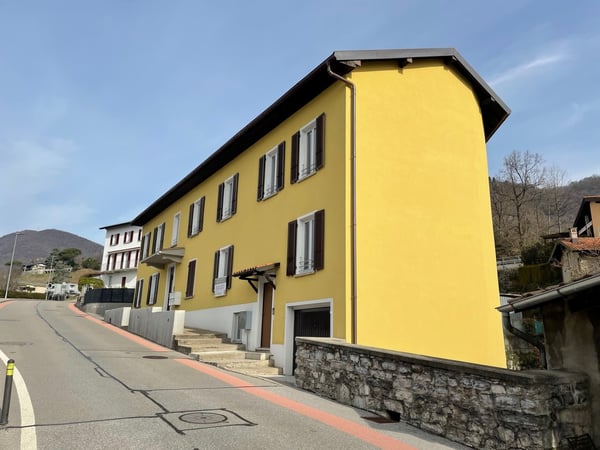 APPARTAMENTI 2.5 E 3.5 COMPLETAMENTE RIATTATI A MORBIO INFER 4