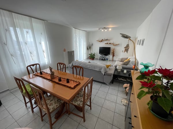 INTERESSANTE CASA 6.5 LOCALI CON GIARDINETTO 9